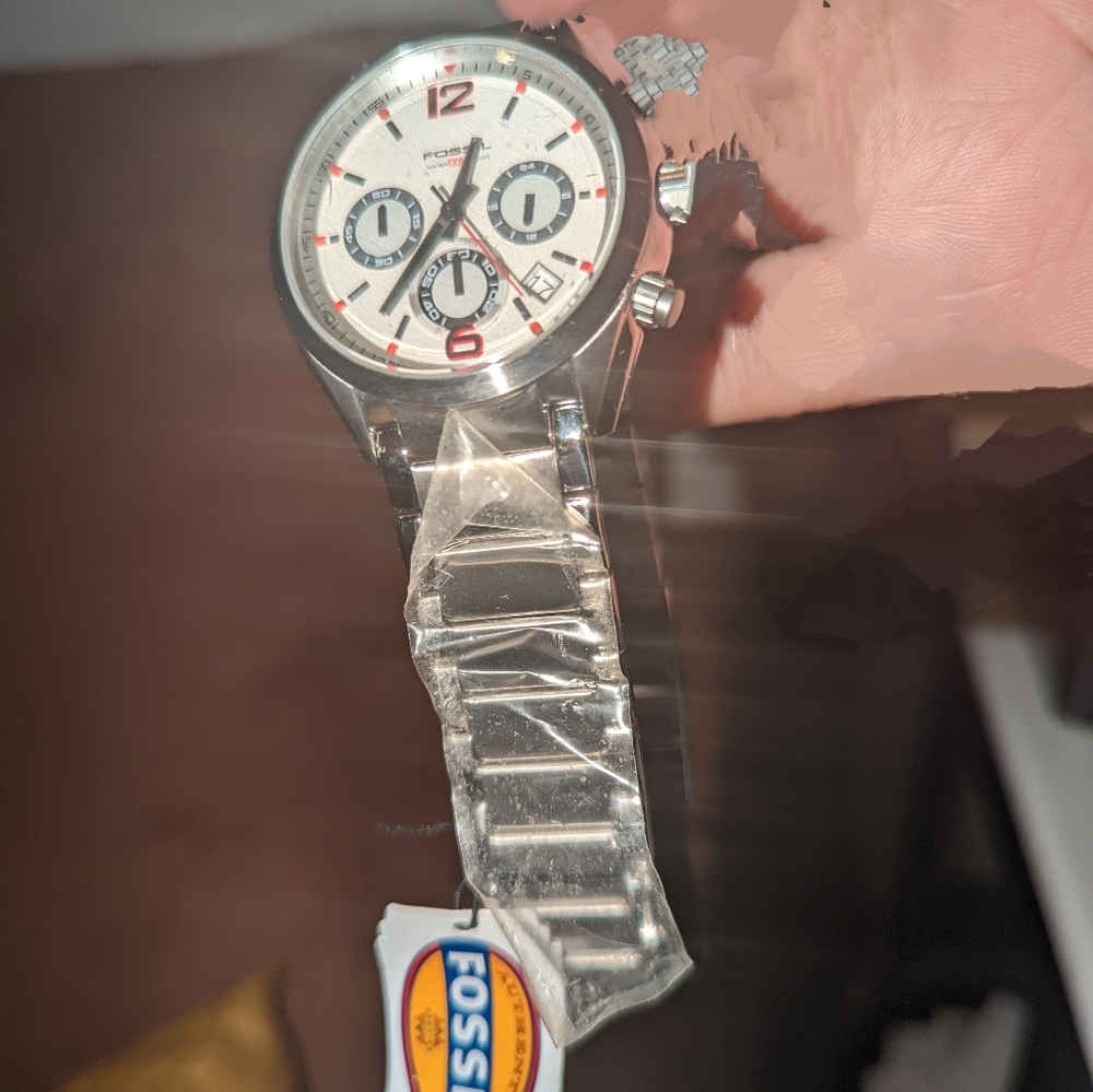 NWT Fossil Watch - Unisex